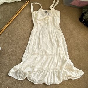 Aerie midi white dress, NWT, size M.